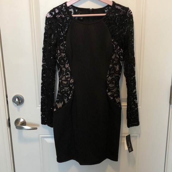 NWT black body-con dress with lace sleeves 🖤 - Picture 1 of 6